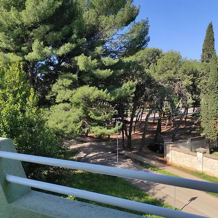 Valkane Apartment