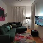 Valkane شقة